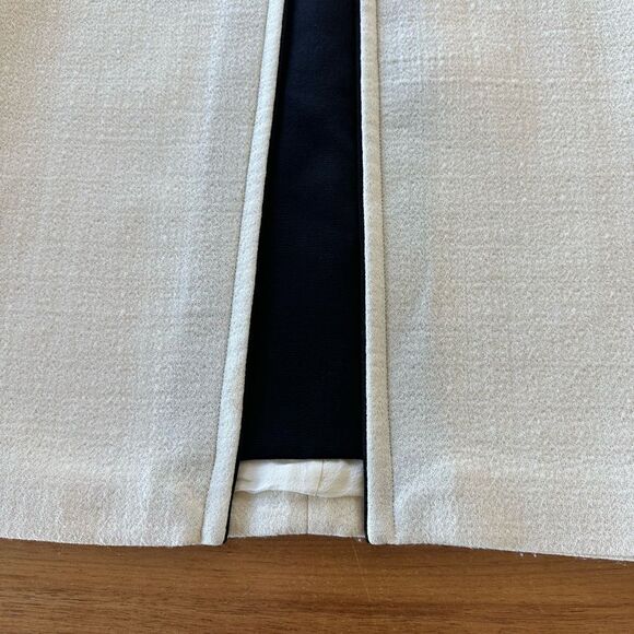 Giambattista Valli Paris white and black crêpe sleeveless dress. Size 6 - Picture 9 of 12